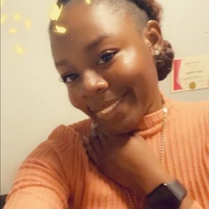 Meet your Posher, April